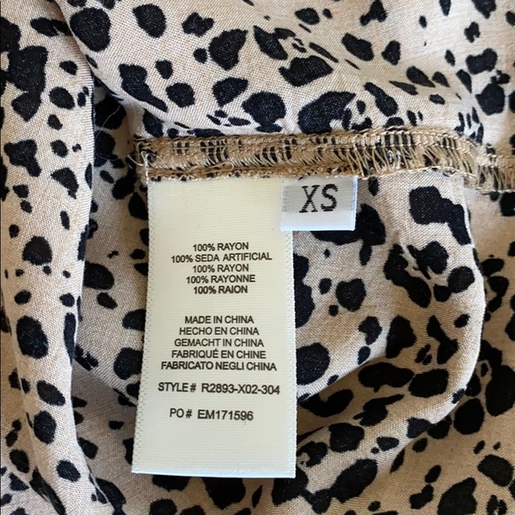 Anthropologie Cloth & Stone Leopard Button Down XS - Picture 5 of 5